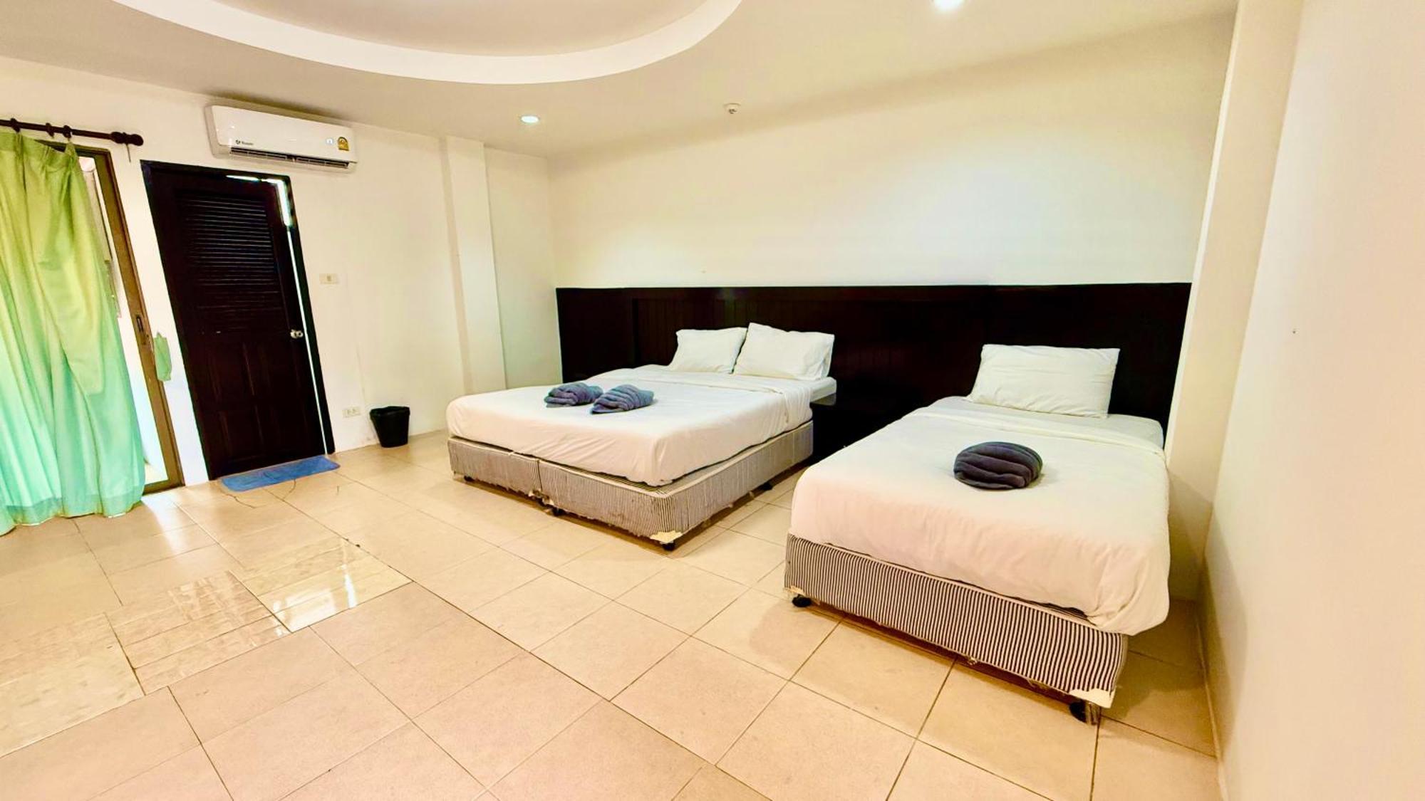 Hill Side Patong Hotel Екстериор снимка
